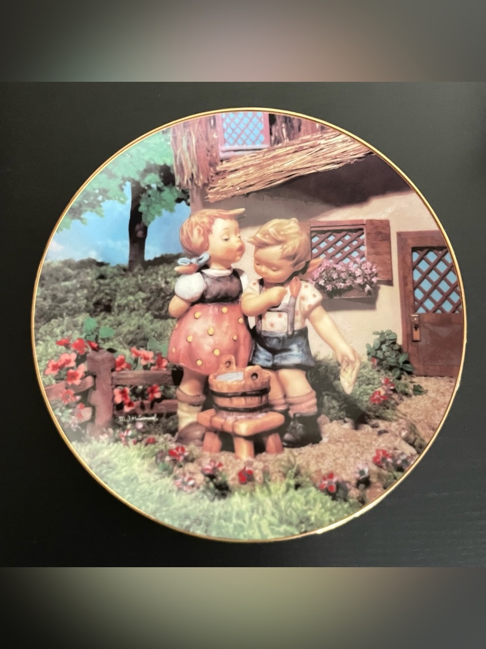 Danbury Mint "Squeaky Clean" M.I. Hummel 8-inch Collector Plate